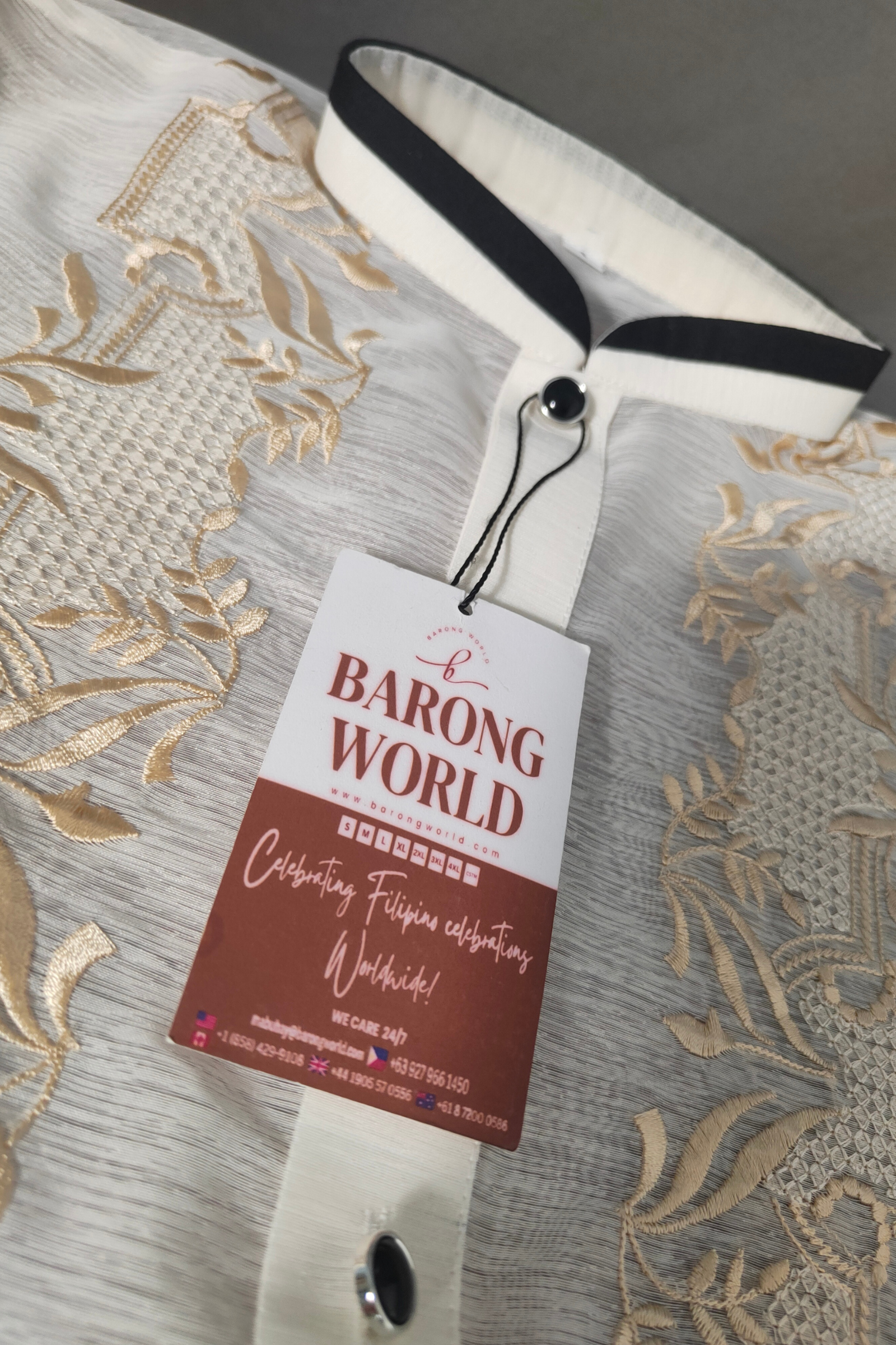 Jusi Off-White Chinese Collar Detailed