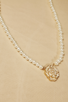 Elegant Floral Pendant Pearl Necklace - LZ012