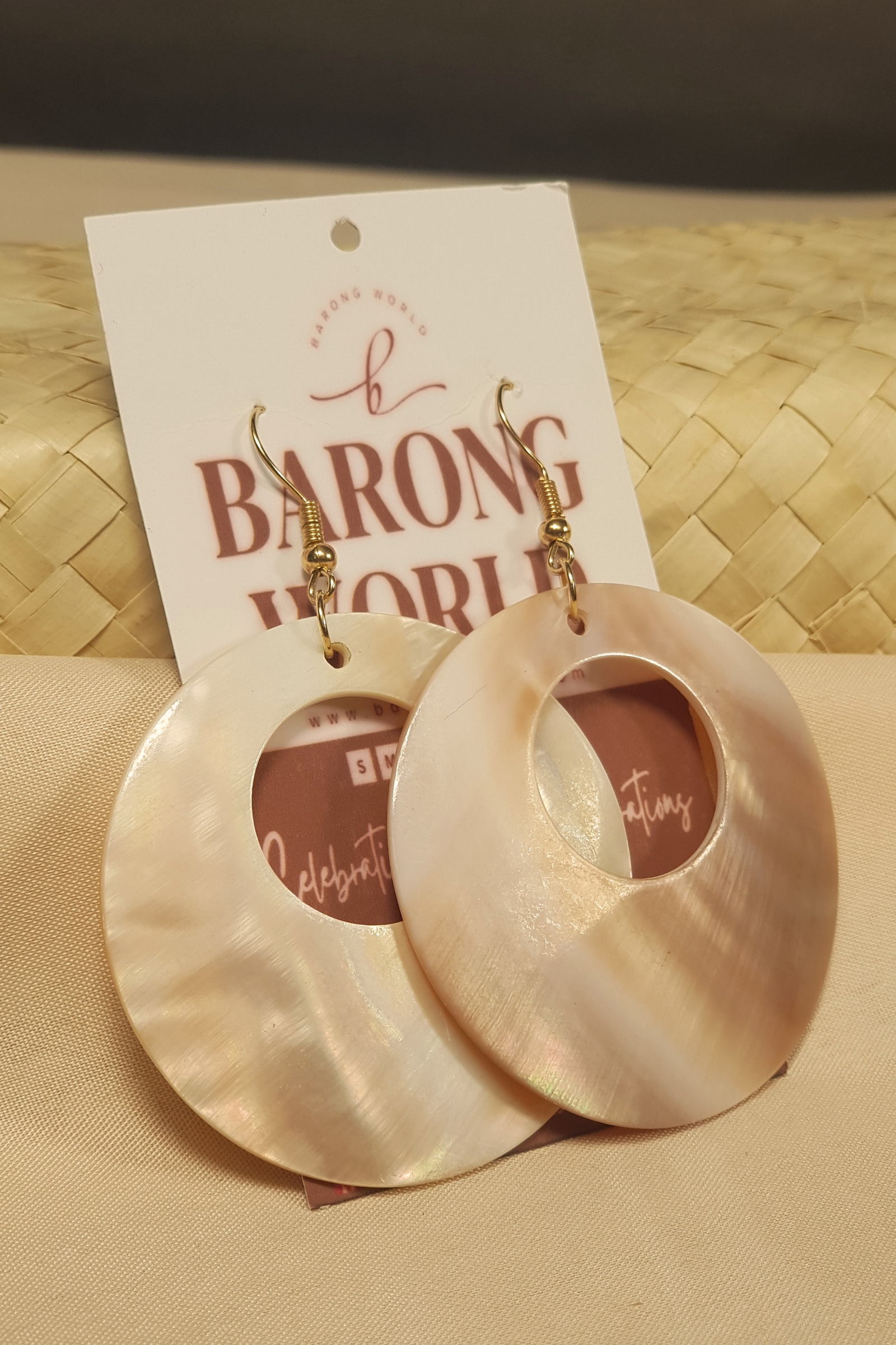 Elegant Circular Mother of Pearl Drop Earrings 