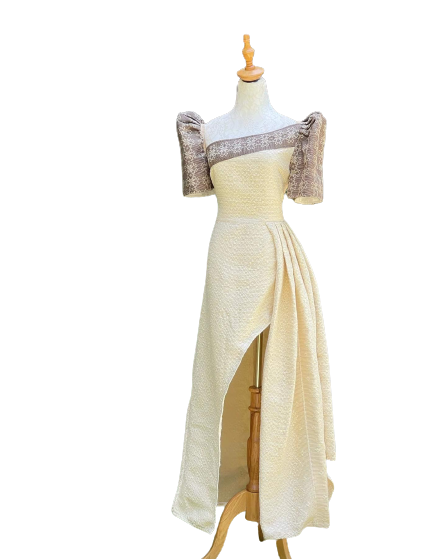 Pin by Lana Toledo on Saya/Filipiniana | Modern filipiniana dress, Filipiniana  dress, Mother of the bride dresses long